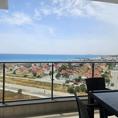 アパート Pool View One-Bedroom Apartment At Caesar Resort Complex Vokolidha