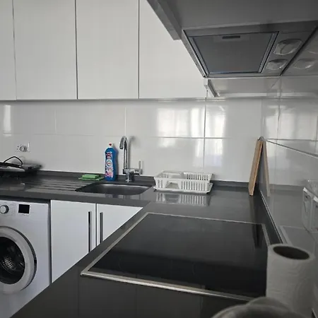 Pool View One-bedroom At Caesar Complex Vokolidha