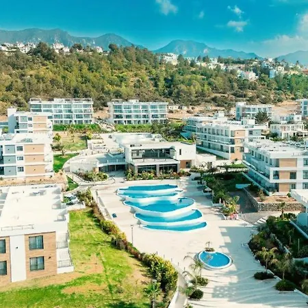 Apartment Luxury Sea & Pool View At Caesar Cliff Esentepe