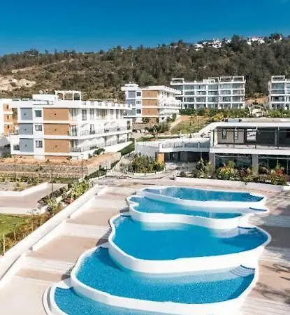 Apartment Luxury Sea & Pool View At Caesar Cliff Esentepe *