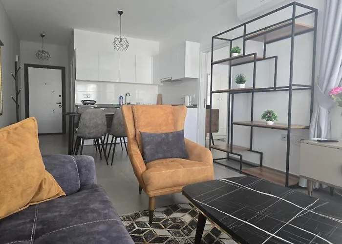 Apartmán Pool View One-bedroom At Caesar Complex Vokolidha